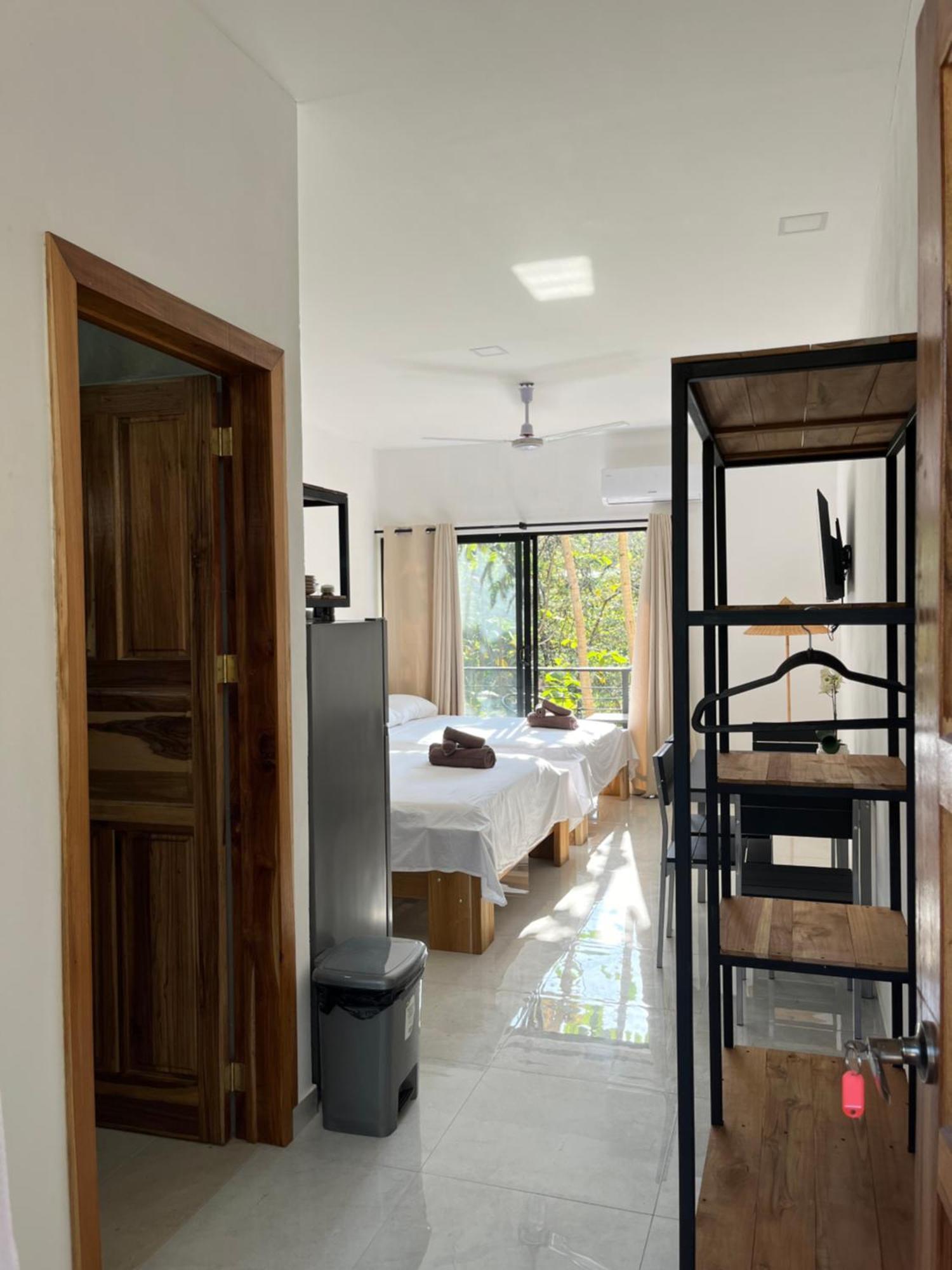 La Jungla Bed & Breakfast Карильо Екстериор снимка